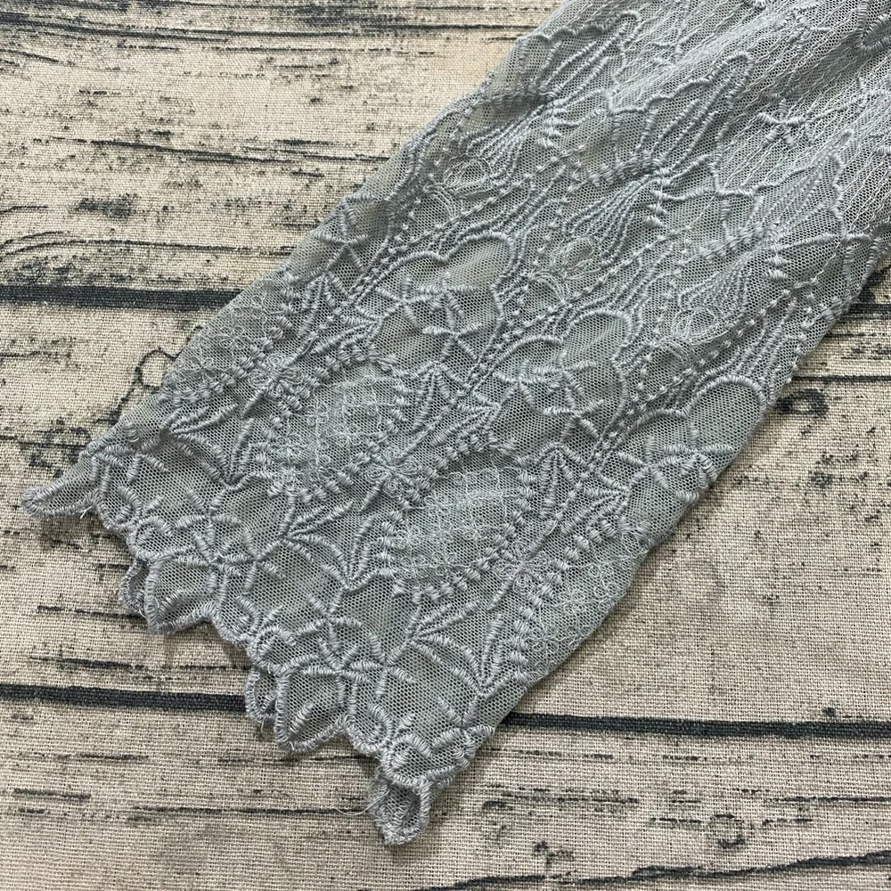 Sundance Windflower Whisper Overlay Embroidered Lace Silver Sage Dress‎ M